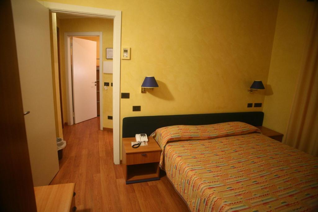 Hotel Victoria Porto San Giorgio Δωμάτιο φωτογραφία